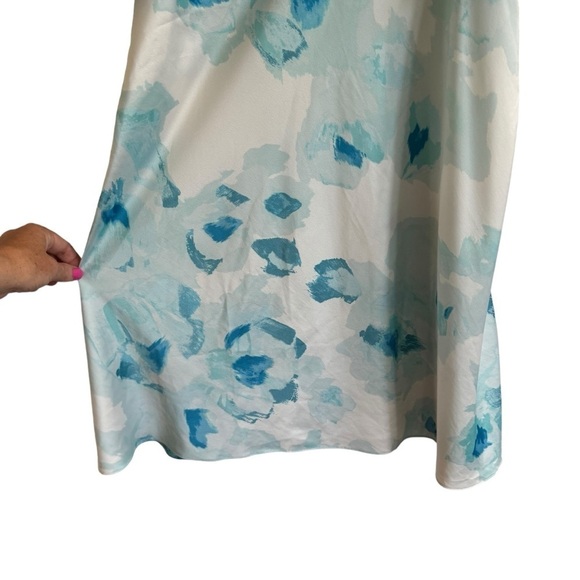 Kate Spade Blue Watercolor Floral Nightie, Size M - Picture 4 of 8